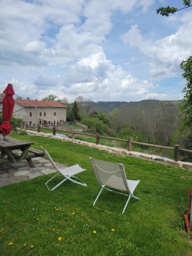 Se Reconnecter A La Nature Au Gite 3 Etoiles De Montager A Saint Andre De Chalencon Exterior foto