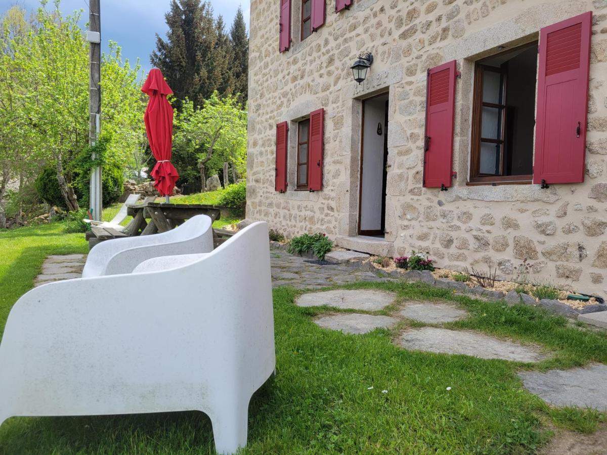 Se Reconnecter A La Nature Au Gite 3 Etoiles De Montager A Saint Andre De Chalencon Exterior foto