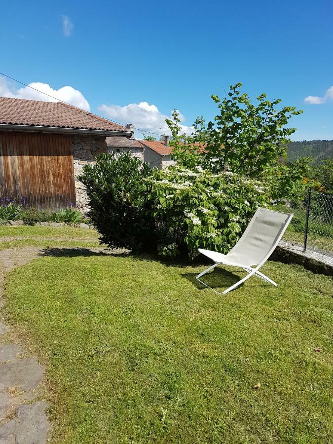 Se Reconnecter A La Nature Au Gite 3 Etoiles De Montager A Saint Andre De Chalencon Exterior foto